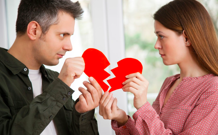 五家渠离婚如何申请财产保全冻结对方账户